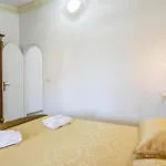 Girasole بيت للعطل