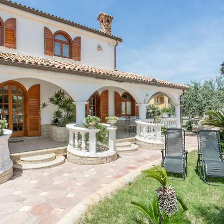 Holiday home Girasole Marzamemi